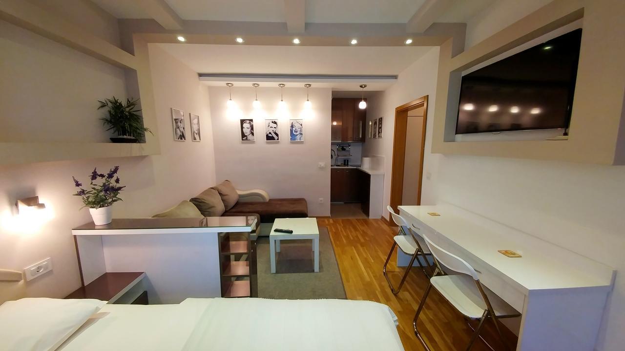 Apartment Oasis Belgrade Exterior photo